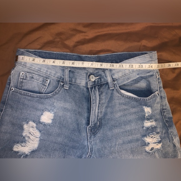 ♥️Final Price. BDG Bermuda Denim Shorts - Picture 4 of 8